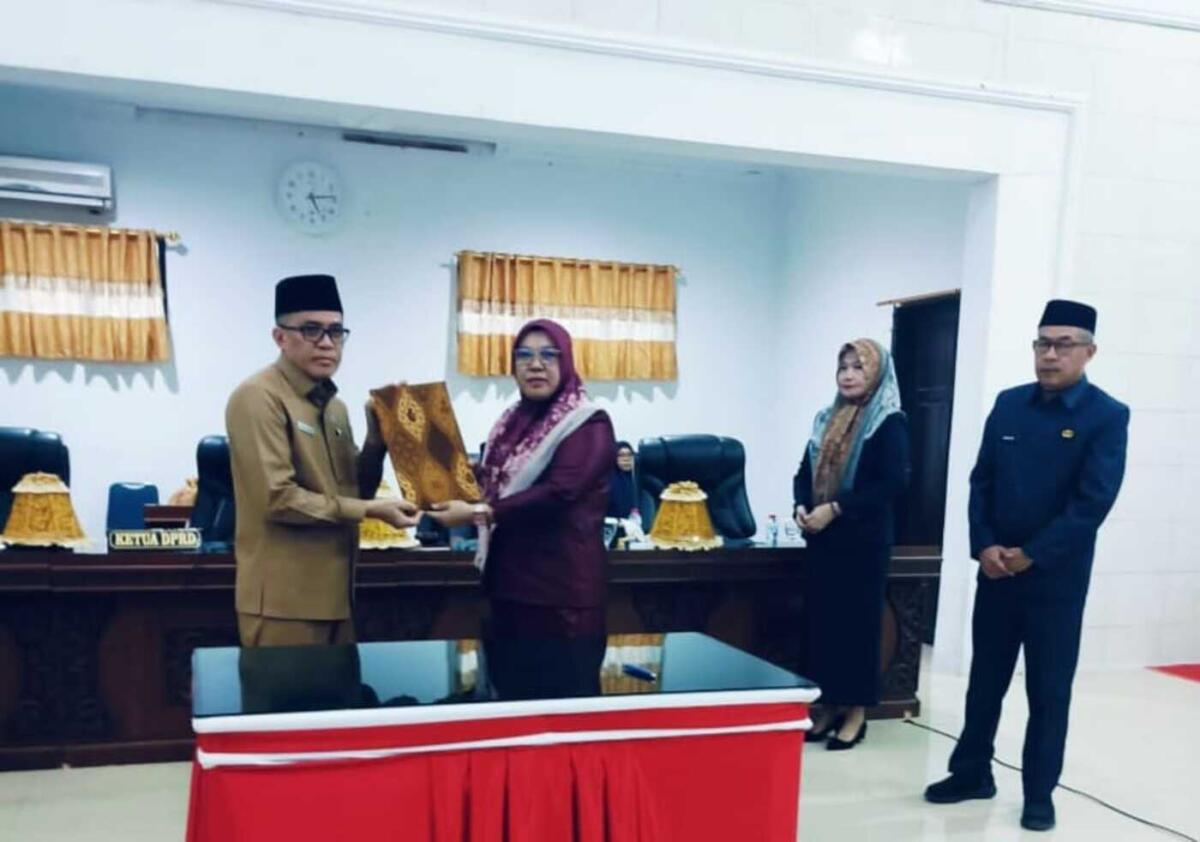 DPRD Bantaeng Tetapkan Rekomendasi LKPJ 2025