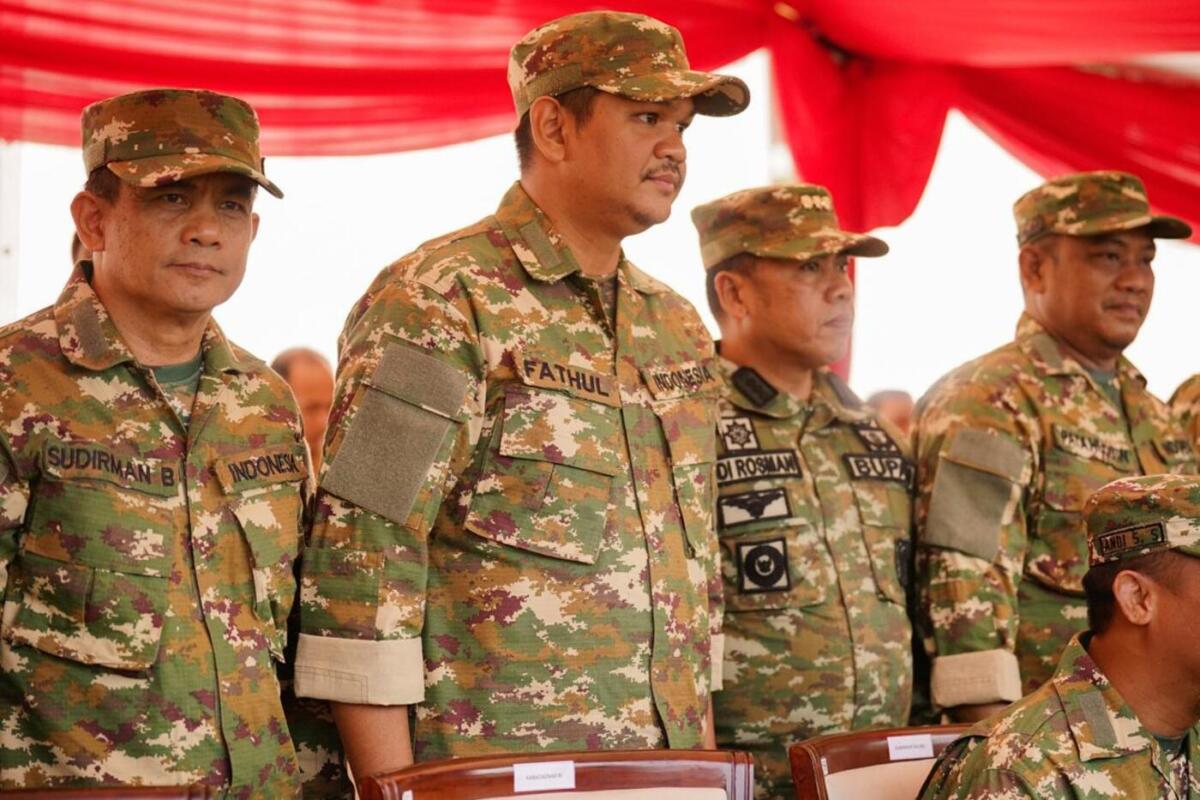 Bupati Hadiri Pembukaan Latsamil Komcad ASN