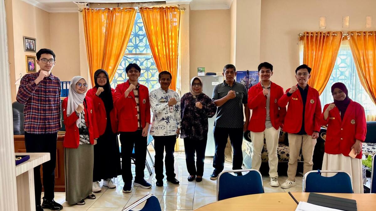 M2F FK Unhas Gelar Bakti Sosial Gratis