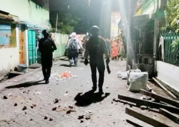 Kolompok Geng Motor Serang Asrama Polisi, Satu Diamuk Massa