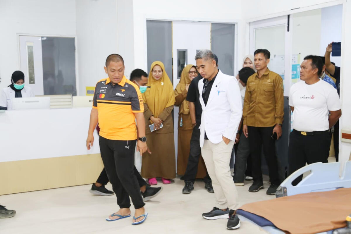 Irwan Tinjau Progres RSUD I Lagaligo
