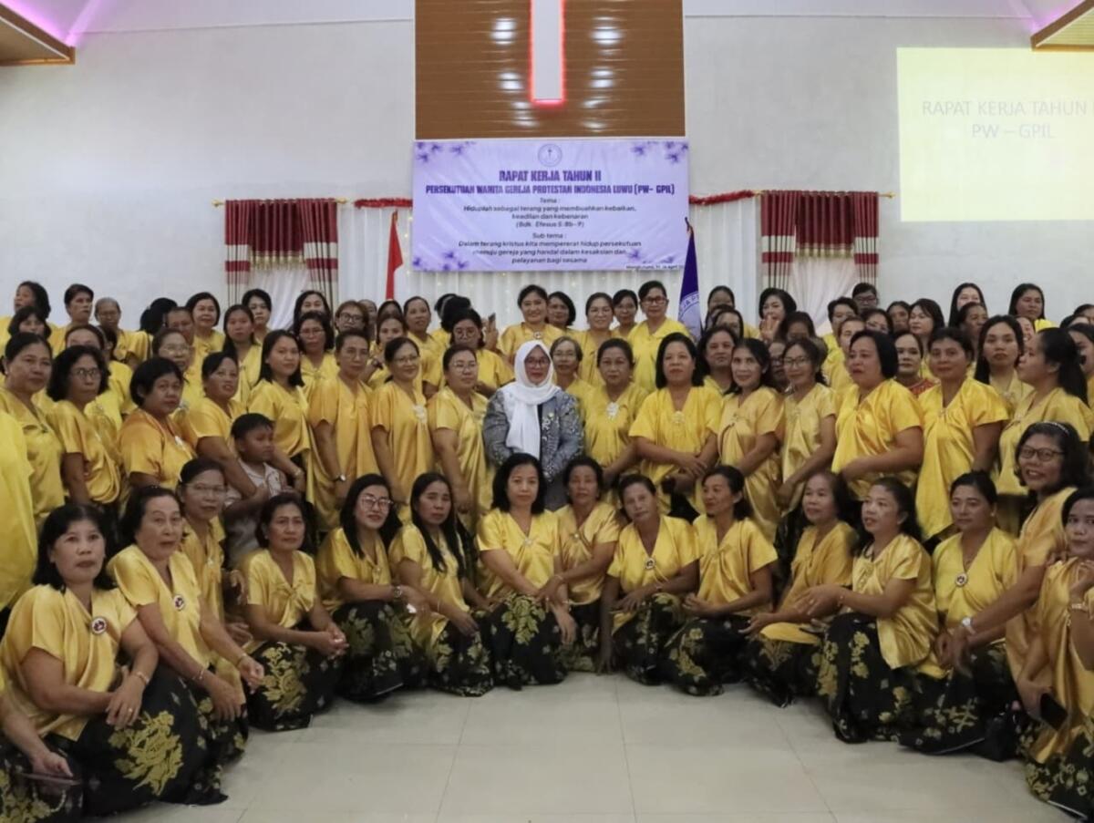 Wabup Hadiri Raker PW GPIL: Perempuan Kuatkan Pelayanan Gereja