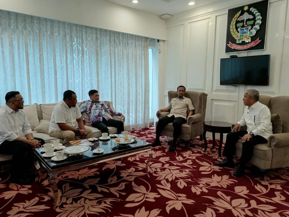 Gubernur Dukung Pelaksanaan Mubes IKA Unhas