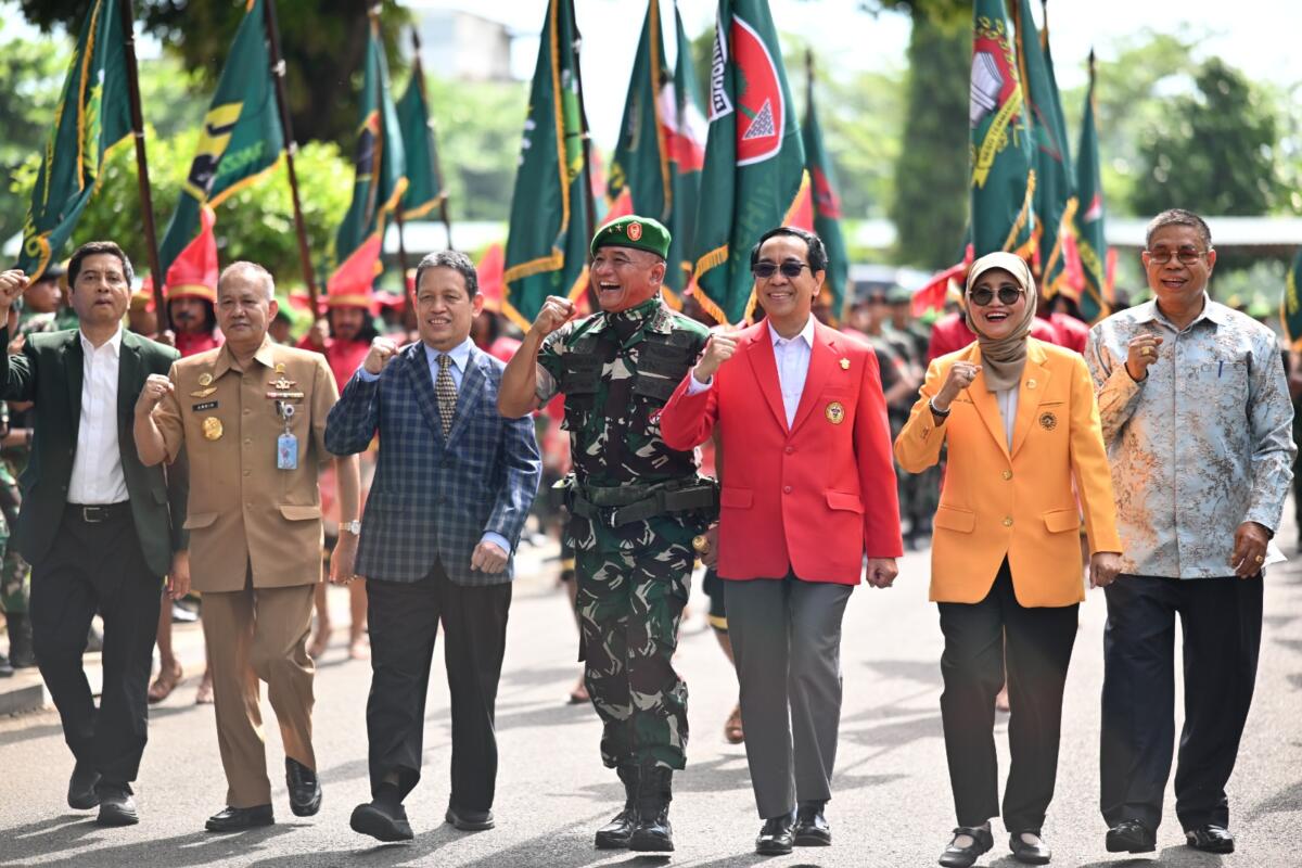 Delapan Rektor Dikukuhkan Jadi Warga Kehormatan Kodam