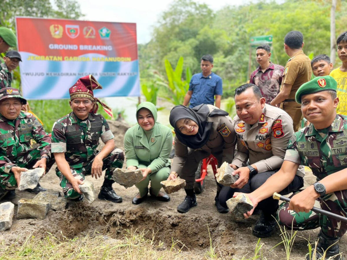 Pangdam Groundbreaking Jembatan Gantung Sinjai