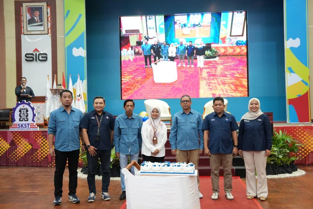 Anis Beri Apresiasi Atas Kontribusi dan Semangat Kebersamaan