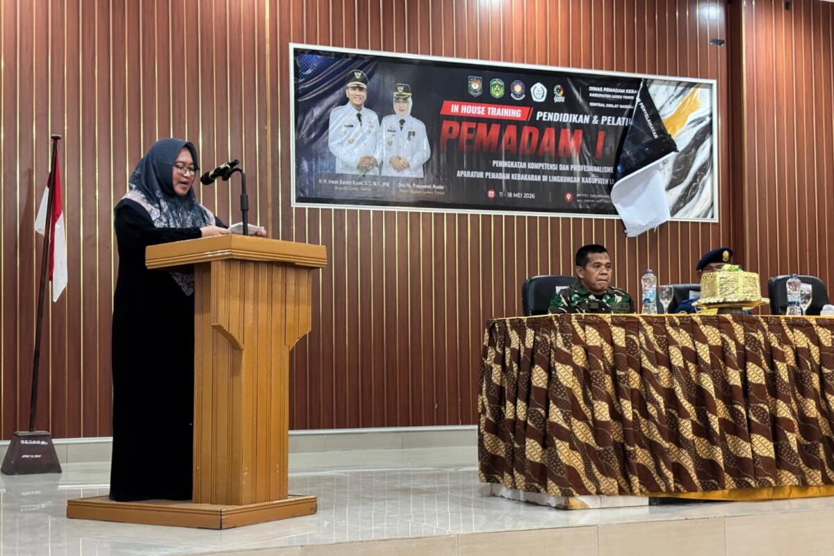 Wabup Puspa Buka Diklat Pemadam