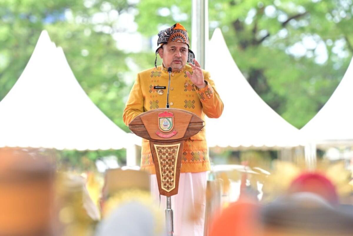 Munafri Janji Tambah Insentif Guru di Pulau