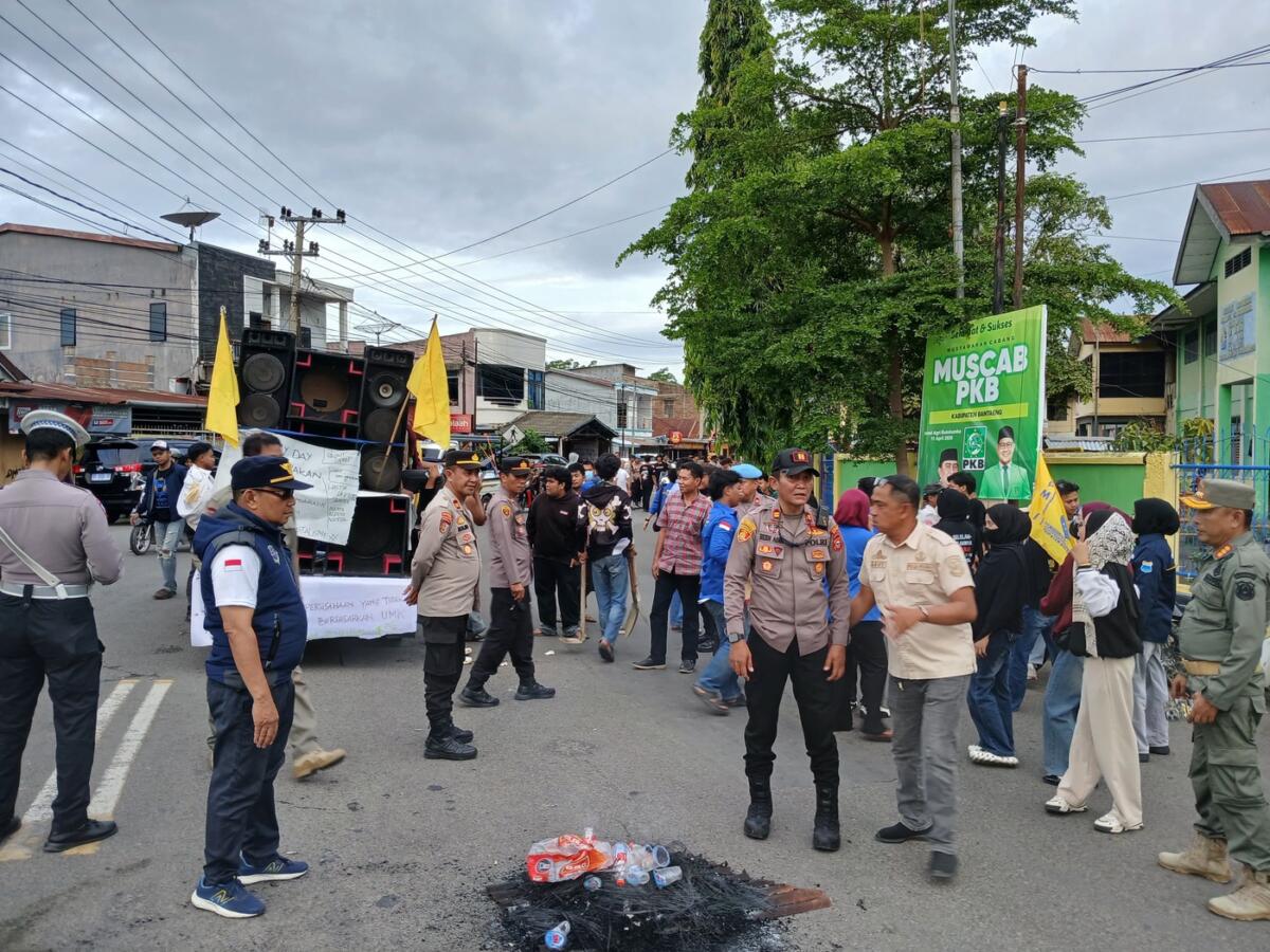 Demo May Day PMII Bulukumba Berlangsung Aman dan Tertib