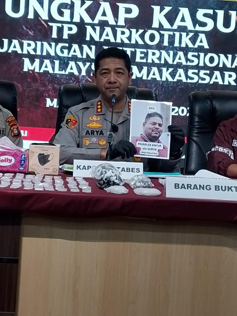 Polisi Bongkar Jaringan Sabu Internasional, Tujuh Tersangka Ditangkap