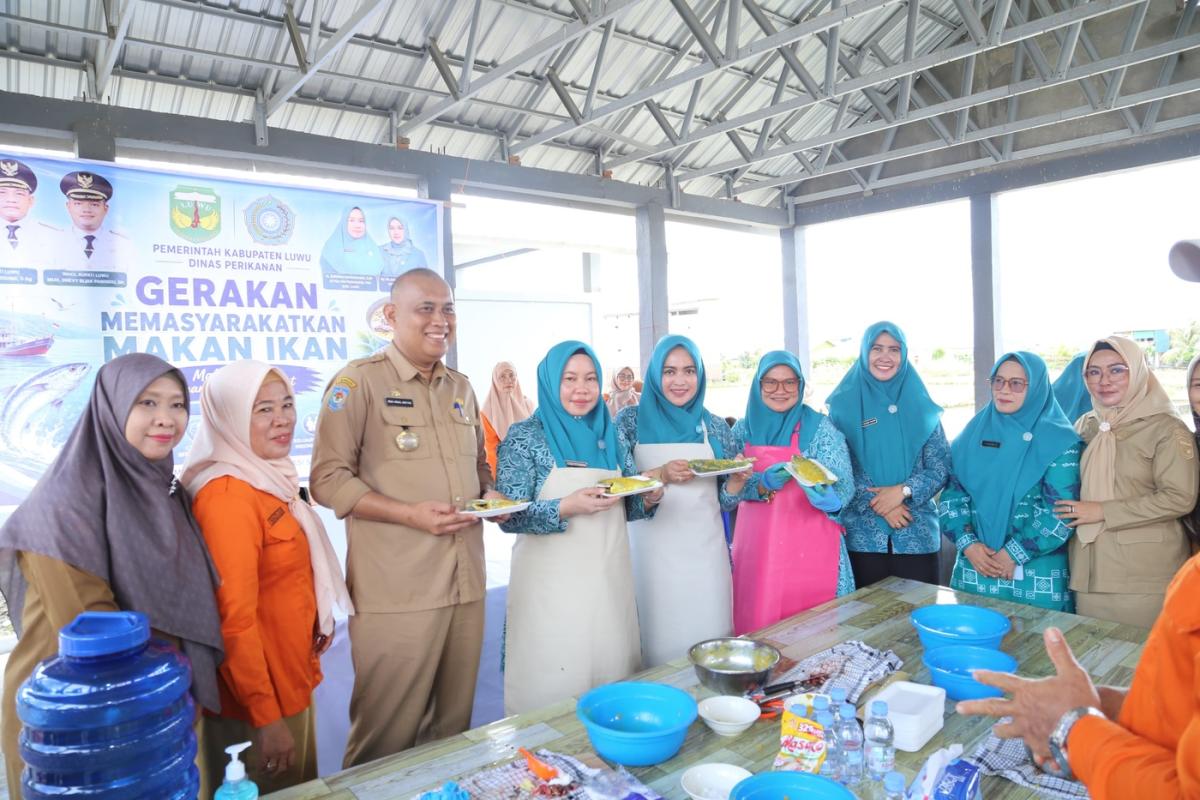 PKK Luwu Praktik Olahan Menu Ikan