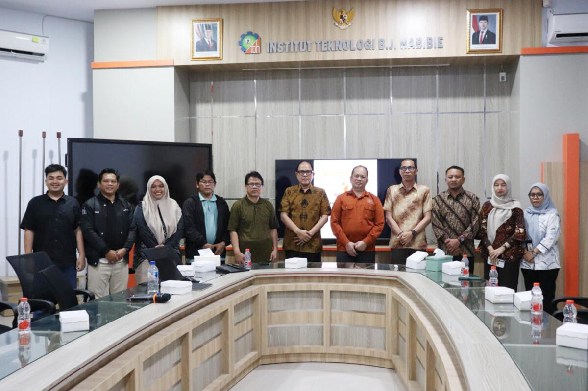 Rektor ITH Harap Keterbukaan Informasi