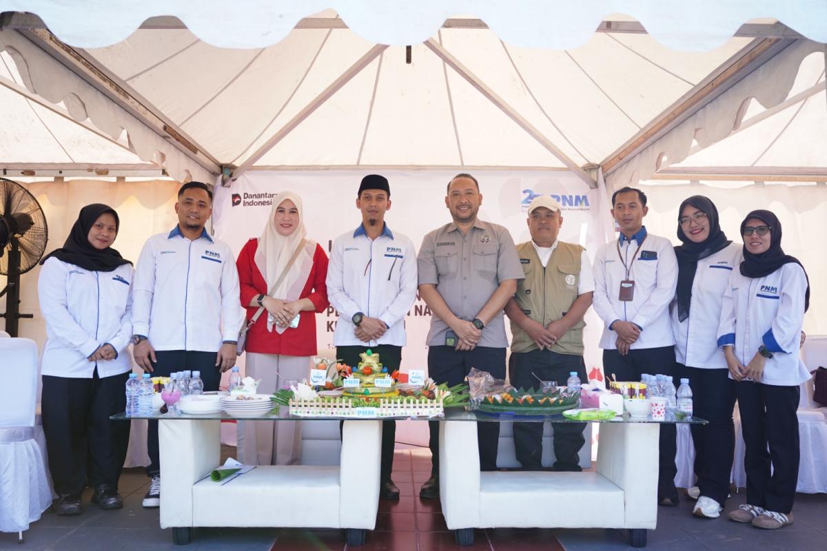 Dari Pakaian, Buku, hingga Penanaman 29.000 Pohon, PNM Perluas Makna Pemberdayaan di Masyarakat Akar Rumput