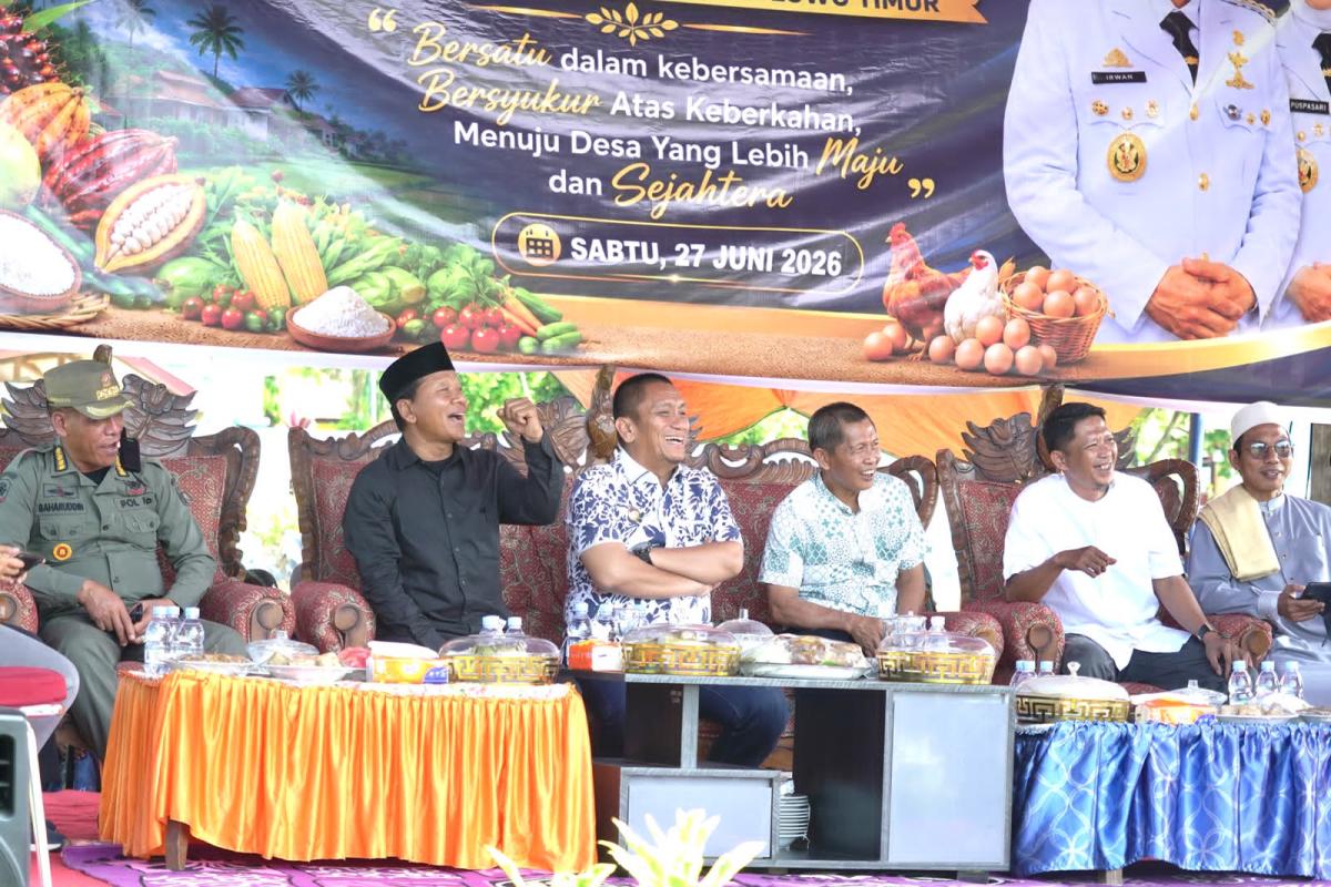 Irwan Hadiri Syukuran Desa Lera