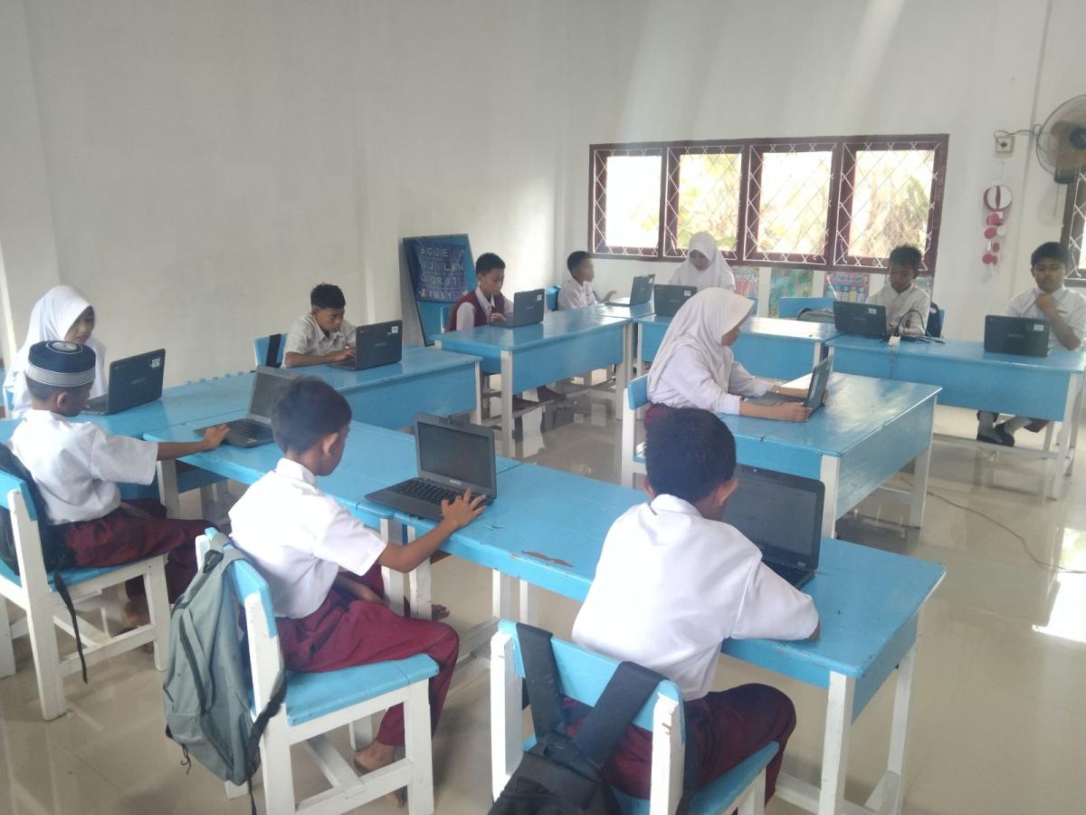SDN 82 Tokinjong Laksanakan ASAT Berbasis Digital