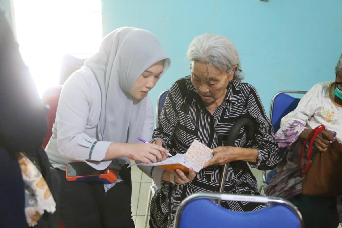 Rp 3 Juta Masuk Rekening, Mire Berdoa