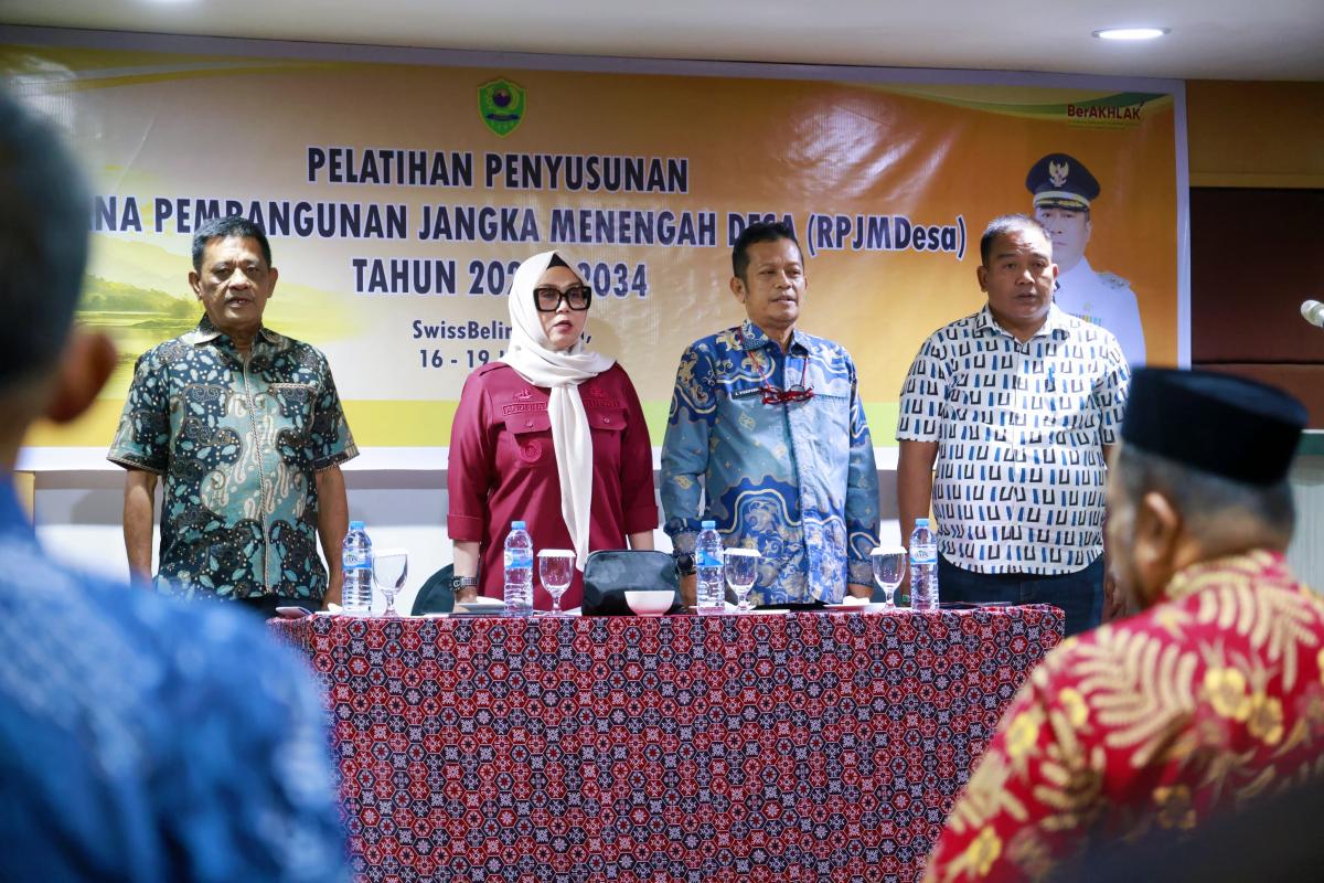 Bupati Buka Bimtek RPJMDes 2026